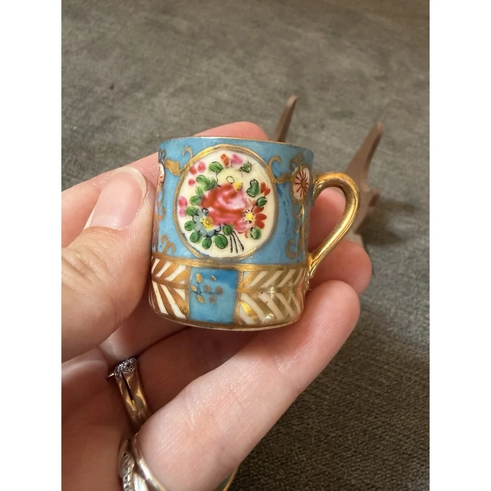 VTG Demitasse Cup & Saucer Porcelain Hand Painted Blue & Gold Floral Hokutosha